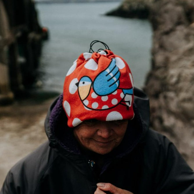 The Bluetit Red Snood